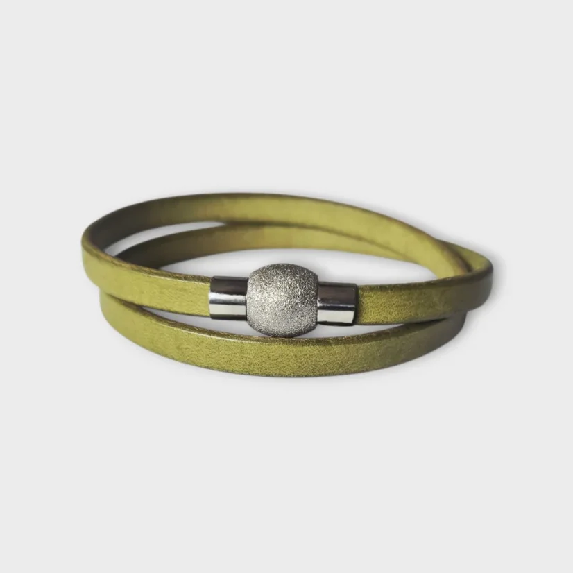 Dámský kožený náramek - Barva: tmavě modrá, Velikost: dle požadavku, Poznámka: velikost (obvod zápěstí) je nutné zadat do poznámky v objednávce